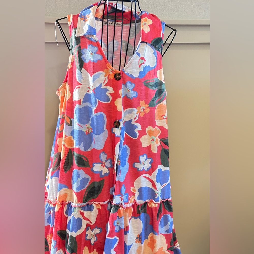 Floral Sleeveless Button All in Love Mini Dress M